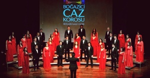 BELEDİYE BAHÇESİNDE KONSER