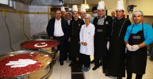ÜMRANİYE'DE BU YIL KAZAN KAZAN AŞURE İKRAM EDİLECEK
