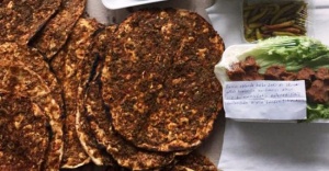 Lokantacının öğrencilere yazdığı not efsane oldu