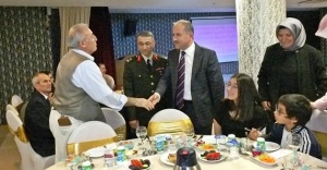 KAYMAKAMLIKTAN ŞEHİT VE GAZİ AİLELERİNE İFTAR YEMEĞİ