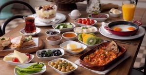 GÜNE KAHVALTIYLA MERHABA DEYİN