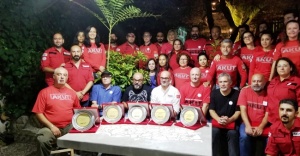 DEPREMİN 19. YILINDA AKUT’TAN ANLAMLI NÖBET