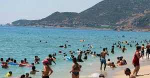Rusya'dan Antalya'ya bu hafta kaç turist gittiği açıklandı