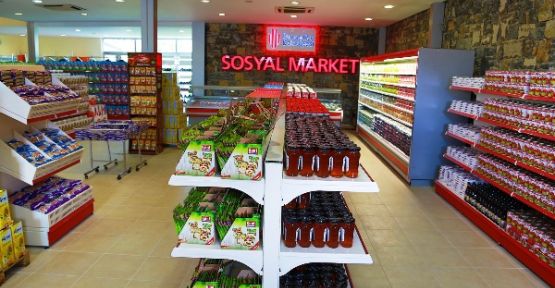 Ümraniye'de Paranın Geçmediği Sosyal Market