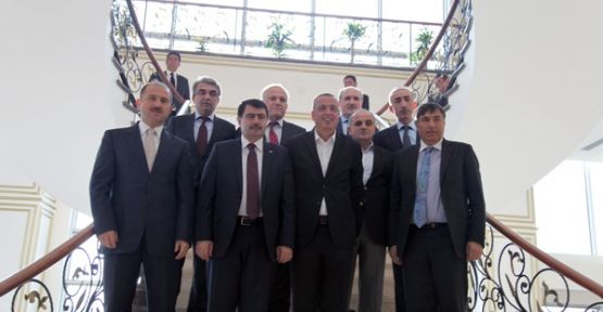 Vali Vasip Şahin’den, Başkan İlgezdi’yi ziyaret