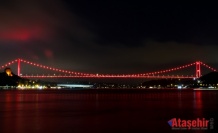 Kızılay’ın 157. Kuruluş Yıldönümünde Simgesel Yapılar Kırmızıya Büründü