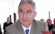 TATİL'DEYKEN DEVLETİN ARACINA BİNMEM" DİYEN VALİ ÖZTÜRK