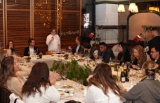 Söğütlü Lokanta, İstanbul’un Çok Kültürlü Gastronomi Mirasına Ev Sahipliği Yaptı