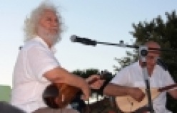 Erkan Oğur – İsmail Hakkı Demircioğlu’dan Kaz Dağları’na Konserle Destek 