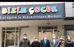 İSMAİL ERDEM OTİZMLİ ÇOCUKLARLA ETKİNLİKTE BULUŞTU