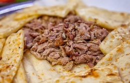 Denizli Kebabı: Ateş Tuğlasında Pişen Tarihi Lezzet
