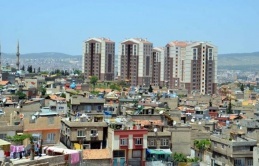 Yatırımcılar Eski Evleri Topluyor,