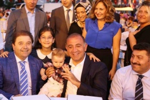 Maltepe, Gürsel Tekin, İftar