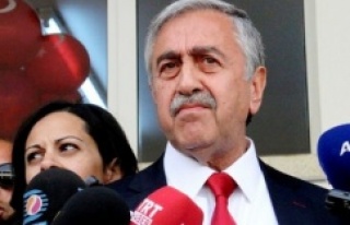 Akıncı açıkladı: "Devletin ismi; 'Birleşik...