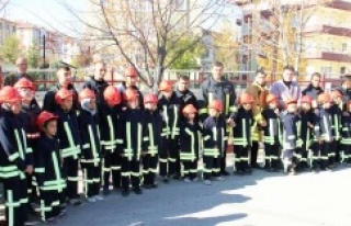 Özel Çocuklar İtfaiye Erleri ile Tatbikat Yaptı