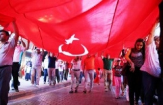 Samsun'da "1919 metrelik bayrağın altında...