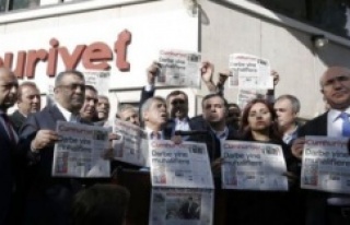 Cumhuriyet Gazetesine Operasyon