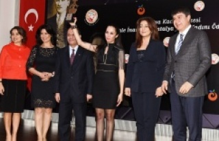 Antalya Kadın Müzesi, “Jale İnan Yılın Kadını...