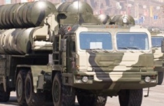 Türkiye Rusya'dan S-400 hava savunma sistemi...