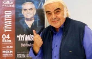 Enis Fosforoğlu, Ataşehir'de tiyatroseverlerle...