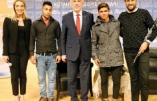 Roman Çocukların Performansı Geceye Damga Vurdu