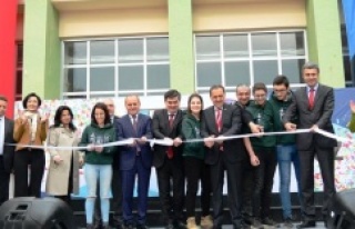 KADIKÖY ANADOLU LİSESİ ÖĞRENCİLERİNİN PANSİYONU...