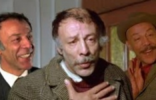 Münir Özkul hayatını kaybetti