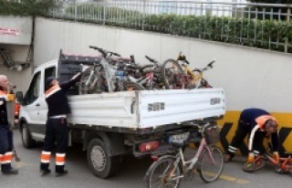 ATAŞEHİR'DE BİSİKLETLER ÇOCUKLAR İÇİN...