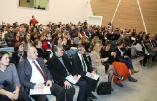 Ataşehir'de Gelecek İçin Geri Dönüşüm”...