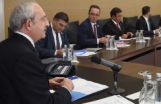 Kılıçdaroğlu A takımından dört ismi liste dışı...