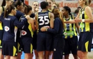 Fenerbahçe, Dörtlü Final İçin Ataşehir'de...