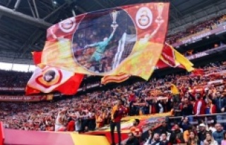 Galatasaray-Beşiktaş derbisinde sezonun seyirci...