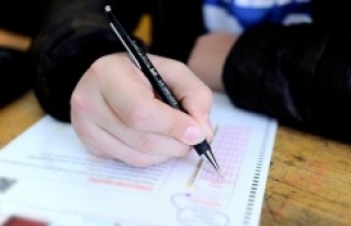 LİSELERE GİRİŞ SINAVI BAŞVURULARI BAŞLADI