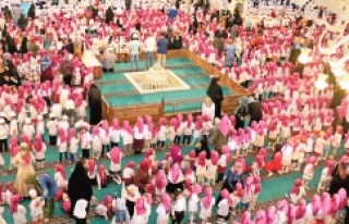 Ataşehir'de 3 bin 500 çocuk namazda buluştu