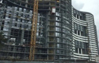 Emay İnşaat, borç yapılandırması için bankalarla...