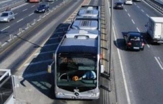İstanbul'da toplu ulaşım bayramda yüzde 50...