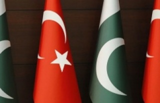 PAKİSTAN'DAN TÜRKİYE'YE DESTEK
