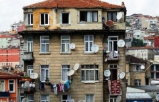 RİSKLİ BİNALAR ACİLEN YENİLENMELİ