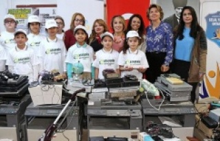 E-Atıklarla Tohum Otizm Vakfı'na Destek