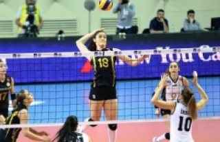 VakıfBank, Kupa Voley'de yarı finalde