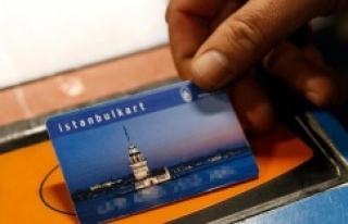İSTANBUL'DA ÖĞRENCİ KARTI 40 LİRAYA İNDİRİLDİ