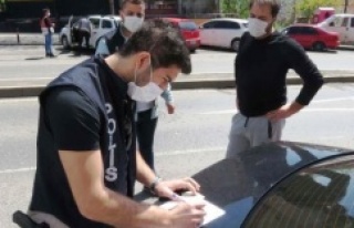 Ataşehir'de yasağı ihlal eden sürücüye...