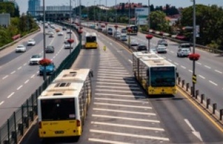 İBB YENİ DÖNEMDE DE TAM KAPASİTEYLE ULAŞIM HİZMETİ...