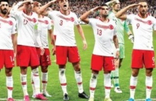 Türkiye, Hollanda'yı 4-2 yendi