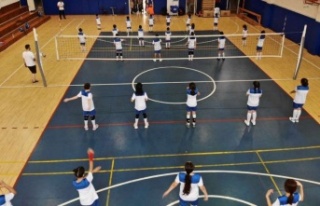 İBB’DEN 35 OKULA YENİ SPOR SALONU