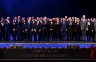 Ataşehir'de Öğretmenler Günü etkinliğine...
