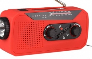 İngiltere  halkı mum ve pilli radyo stoklamaları...