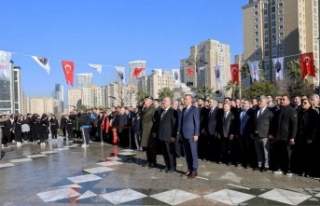 18 MART ÇANAKKALE ZAFERİ RESMİ TÖRENLE ANILDI