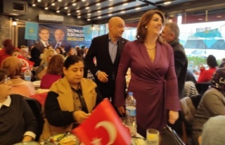 İYİ Parti’den Ataşehir’de 8 Mart etkinliği gerçekleştirildi.