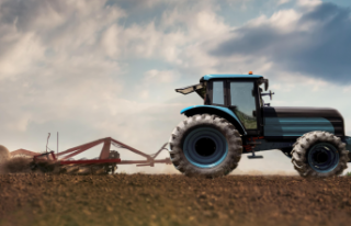 ZY Elektirikli Traktörü Agroliayı Tanıttı
